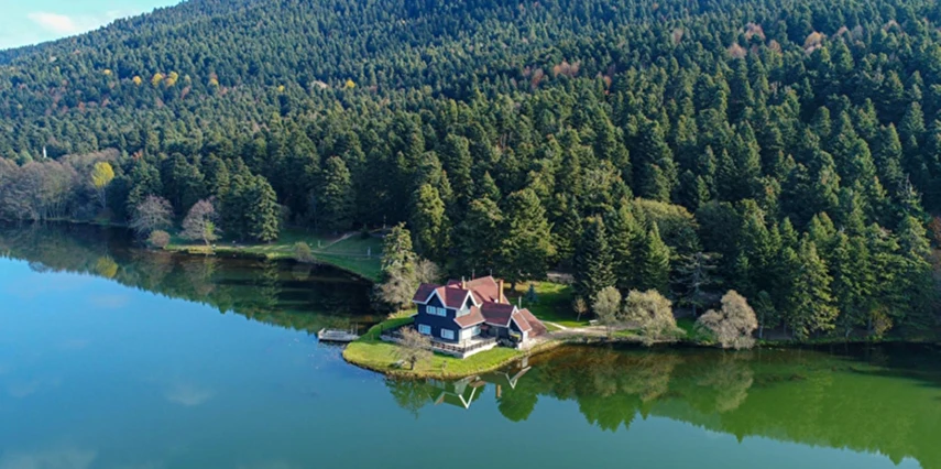 Abant Sapanca Maşukiye Hobbit Evleri Ormanya Turu / 1 Gece Otel Konaklaması