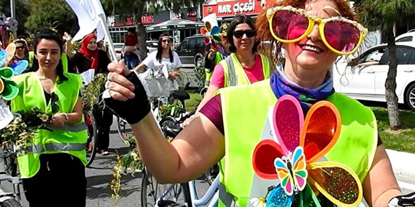 Alaçatı Ot Festivali Turu / Ramada By Wyndham Çeşme / 2 Gece Otel Konaklaması İstanbul Bursa Çıkışlı