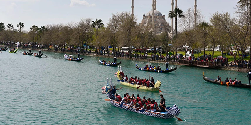 Ankara Çıkışlı Uçaklı Adana Portakal Çiçeği Festivali Turu / 1 Gece Otel Konaklaması