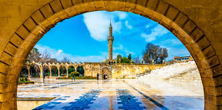 Ankara Çıkışlı Uçaklı Van'dan Gap'a Yolculuk Turu Ajet İle / 5 Gece Otel Konaklaması
