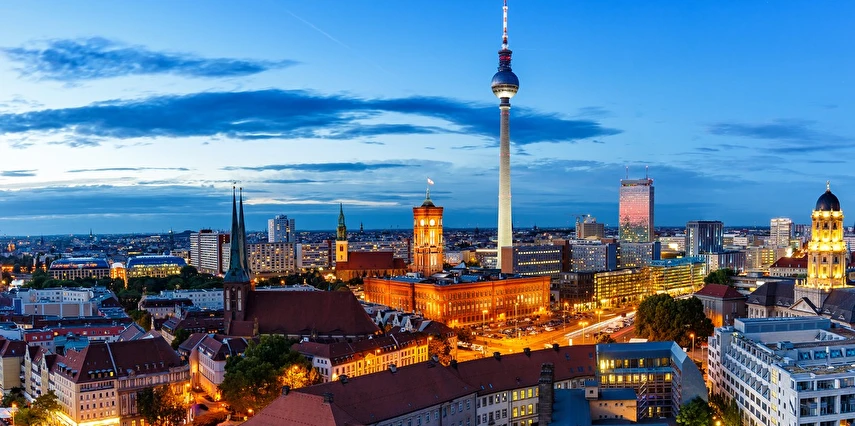 Antalya Hareketli Noel Zamanı Sun Express Havayolları ile Grand Munich Hallstatt Salzburg Viyana Turu MUC - VIE