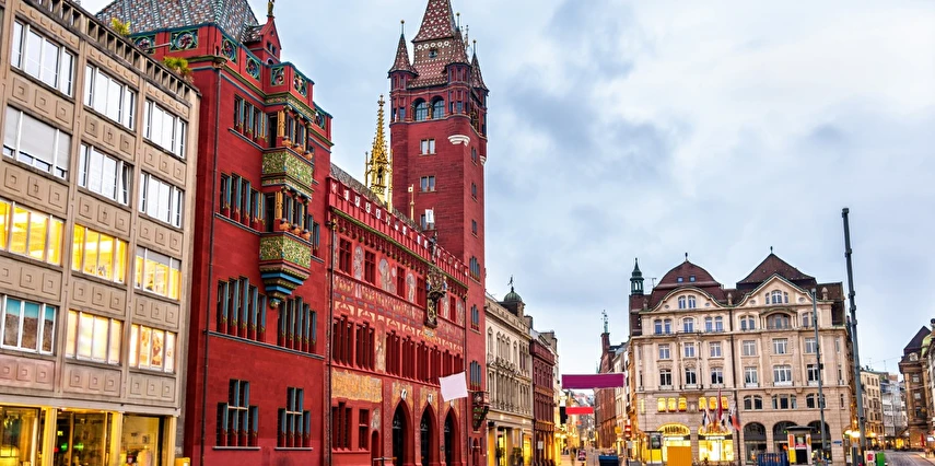 Antalya Hareketli Sun Express Havayolları ile Noel Zamani Grand Alsace Turu BSL - ZRH