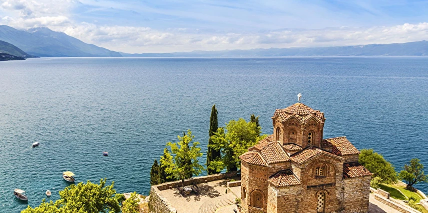 Balkan Güzelleri Ajet Havayolları ile Kosova Makedonya Turu