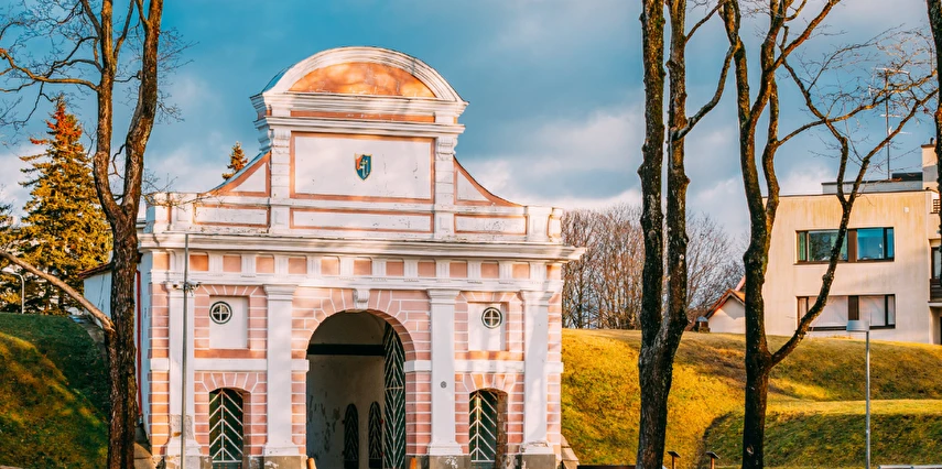 Baltık Dörtlüsü Estonya Letonya Litvanya Polonya Turu Thy İle 7 Gece 8 Gün TLL-WAW