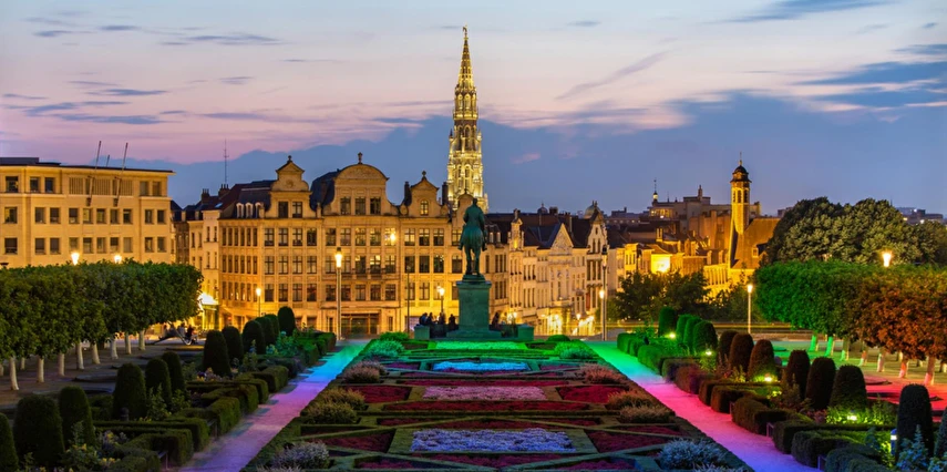 Benelux & Paris & Köln Turu THY ile Ramazan Bayramı Özel 7 Gece 8 Gün 2027 (Dus-dus)