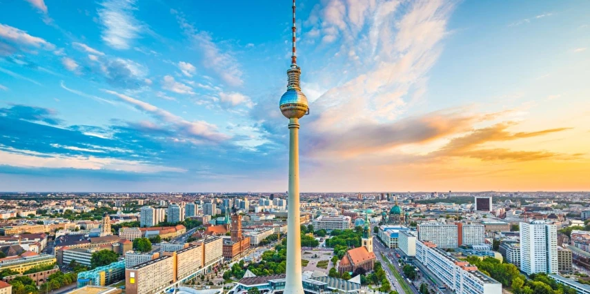 Berlin Turu Kurban Bayramı Özel Ajet Havayolları İle 4 Gece 5 Gün