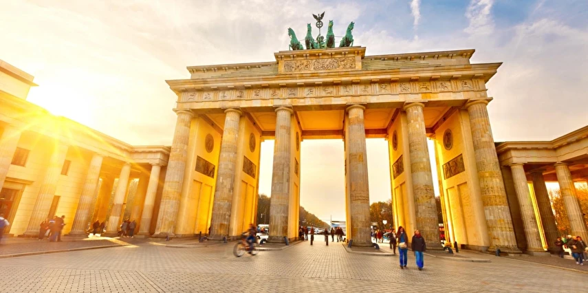 Berlin Turu Kurban Bayramı Özel Ajet Havayolları İle 4 Gece 5 Gün