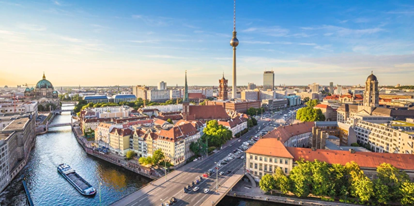 Berlin Turu Kurban Bayramı Özel Ajet Havayolları İle 4 Gece 5 Gün