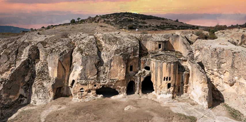 Beypazarı Frig Vadisi Eskişehir Odunpazarı Turu / 1 Gece Otel Konaklaması