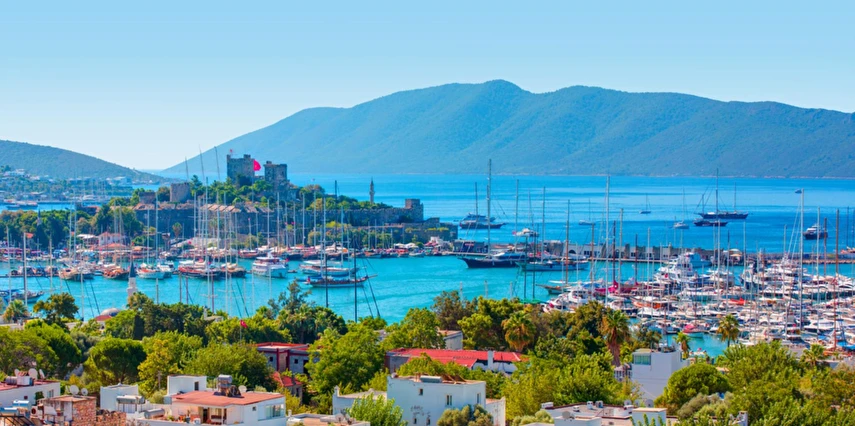 Bodrum Çeşme Alaçatı Sığacık Turu / 3 Gece Otel Konaklaması İstanbul Bursa İzmir Çıkışlı