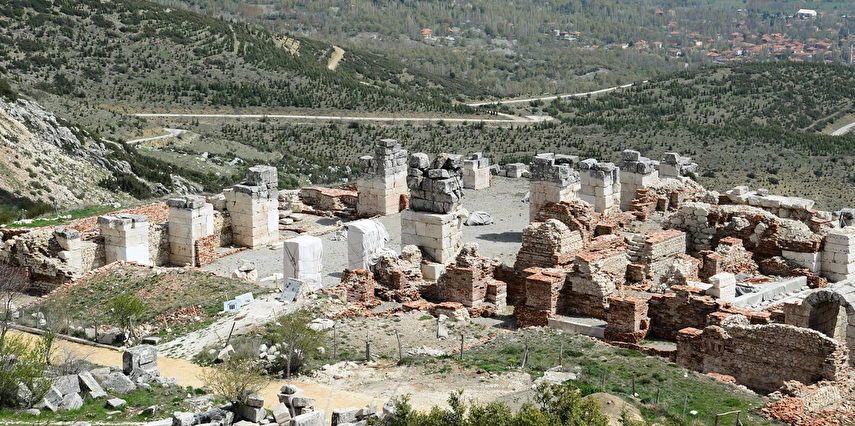 Bursa Eskişehir Çıkışlı Lavanta Bahçeleri Salda Gölü Sagalassos ve Pamukkale Turu / 1 Gece Otel Konaklaması 