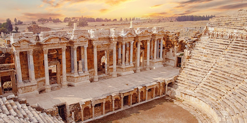 Bursa Eskişehir Çıkışlı Lavanta Bahçeleri Salda Gölü Sagalassos ve Pamukkale Turu / 1 Gece Otel Konaklaması 