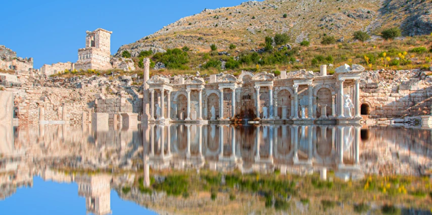 Bursa Eskişehir Çıkışlı Lavanta Bahçeleri Salda Gölü Sagalassos ve Pamukkale Turu / 1 Gece Otel Konaklaması