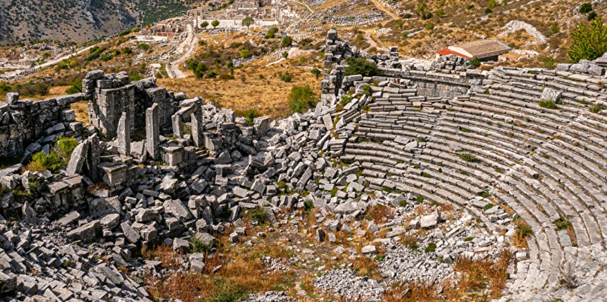 Bursa Eskişehir Çıkışlı Lavanta Bahçeleri Salda Gölü Sagalassos ve Pamukkale Turu / 1 Gece Otel Konaklaması
