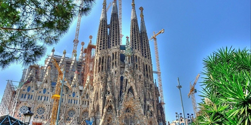 Büyük İspanya Turu Pegasus İle 7 Gece 8 Gün SVQ-BCNS (TT001)