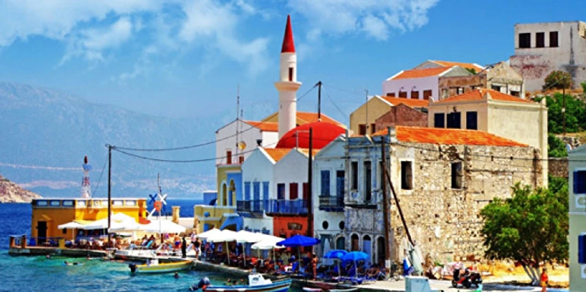 Dikili Hareketli Feribot ile Midilli Adası Turu 1 Gece 2 Gün 