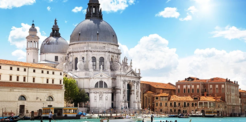 Ekspress Büyük İtalya Turu Ajet Havayolları İle 5 Gece 6 Gün Promosyon (Roma-Bergamo)