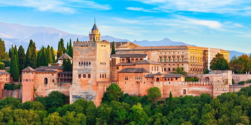 Grand Portekiz ve Extramadura Turu Pegasus Havayolları ile 5 Gece 6 Gün SVQ - SVQ