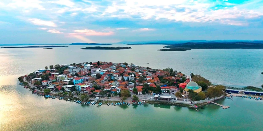 Günübirlik Bursa Gölyazı Köyü Uluabat Gölü Cumalıkızık Köyü Turu