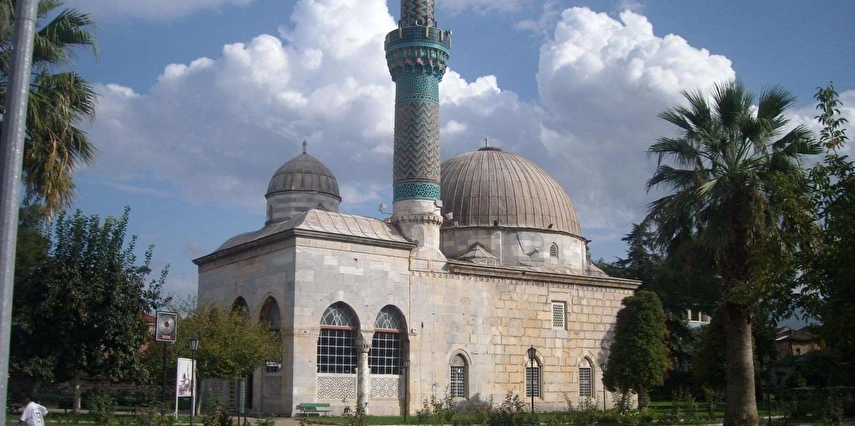 Günübirlik Gölyazı Köyü Uluabat Gölü Saitabat Şelalesi Cumalıkızık Köyü Turu