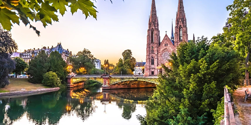 İki Ülke Tek Senfoni İsviçre ve Fransa Turu Ajet ile 4 Gece 5 Gün Ramazan Bayramı ve Kış GVA-BSL