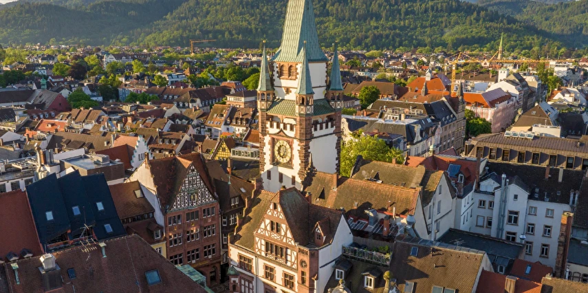 İki Ülke Tek Senfoni İsviçre ve Fransa Turu Ajet ile 4 Gece 5 Gün Ramazan Bayramı ve Kış GVA-BSL