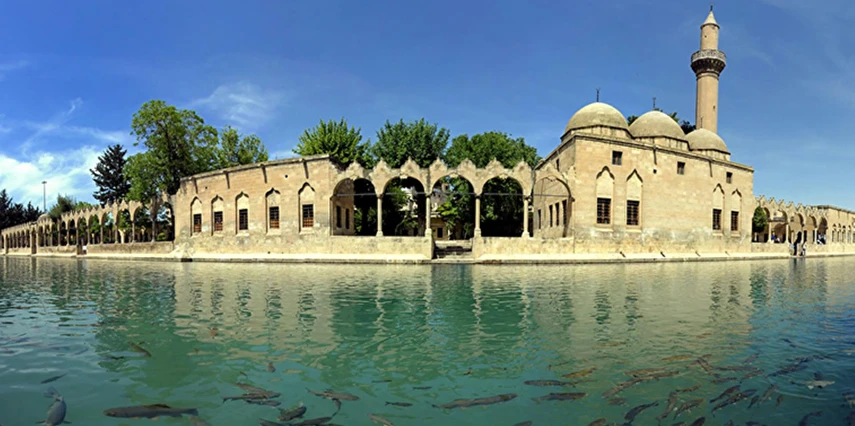 İş Ailem Özel İzmir Çıkışlı Uçaklı Gap Turu 3 Gece Otel Konaklaması