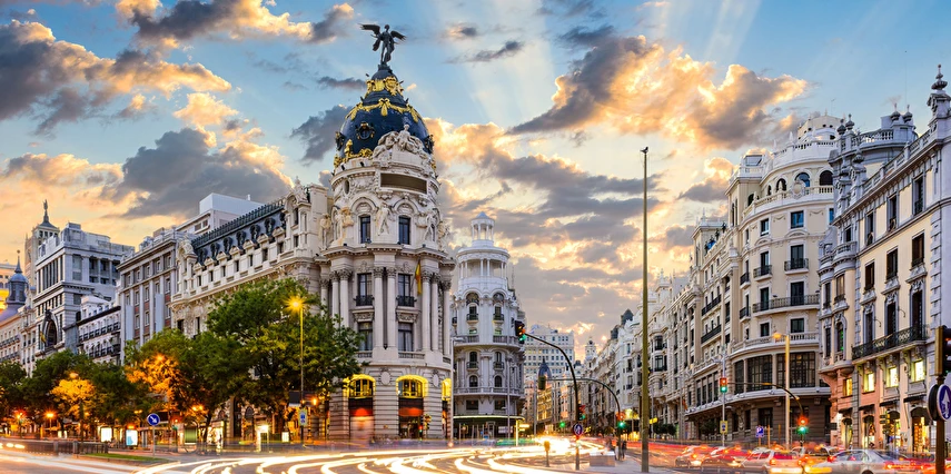 İspanya’nın Büyüleyici Başkenti Madrid Yılbaşı Turu Thy İle 3 Gece 4 Gün 2027