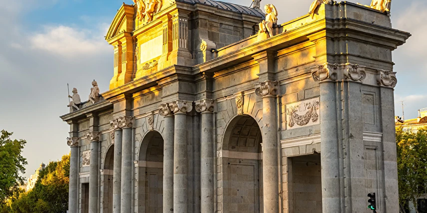 İspanya'nın Kalbi Madrid & Barselona Turu Türk Havayolları 5 Gece 6 Gün(MAD-BCN)