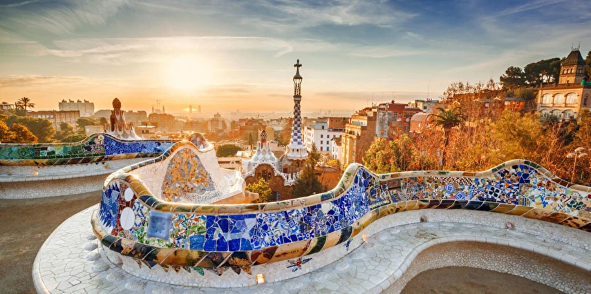 İzmir Hareketli İspanya ve Endülüs İkonları Turu SunExpress ile 7 Gece 8 Gün IS001 (BCN-BCN)