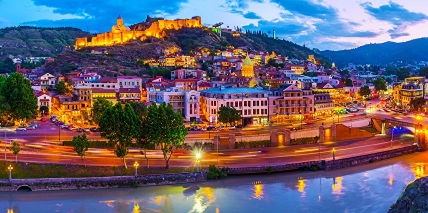 İzmir Uşak Afyon Çıkışlı Yeşil Karadeniz Yaylalar ve Batum Turu (Batum Turu Dahil) / 5 Gece Otel Konaklaması