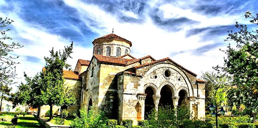 İzmir Uşak Afyon Çıkışlı Yeşil Karadeniz Yaylalar ve Batum Turu (Batum Turu Dahil) / 5 Gece Otel Konaklaması