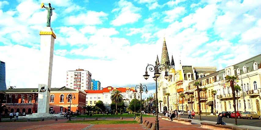 İzmir Uşak Afyon Çıkışlı Yeşil Karadeniz Yaylalar ve Batum Turu (Batum Turu Dahil) / 5 Gece Otel Konaklaması