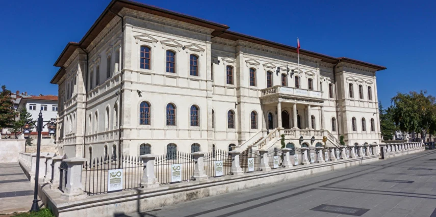 İzmir Uşak Afyon Çıkışlı Yeşil Karadeniz Yaylalar ve Batum Turu (Batum Turu Dahil) / 5 Gece Otel Konaklaması