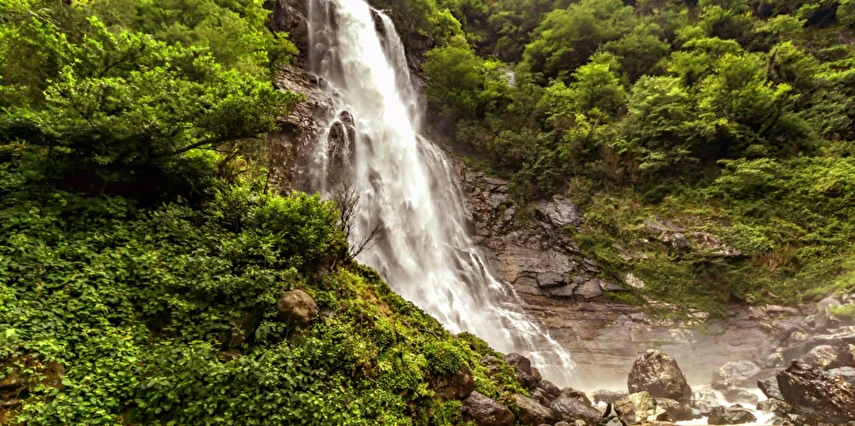 İzmir Uşak Afyon Çıkışlı Yeşil Karadeniz Yaylalar ve Batum Turu (Batum Turu Dahil) / 5 Gece Otel Konaklaması