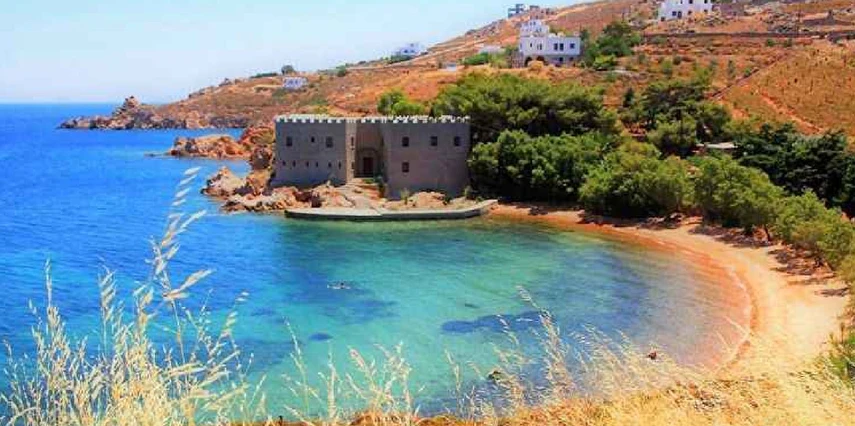 Kuşadası Hareketli Feribot ile Patmos Adası Turu 1 Gece 2 Gün 
