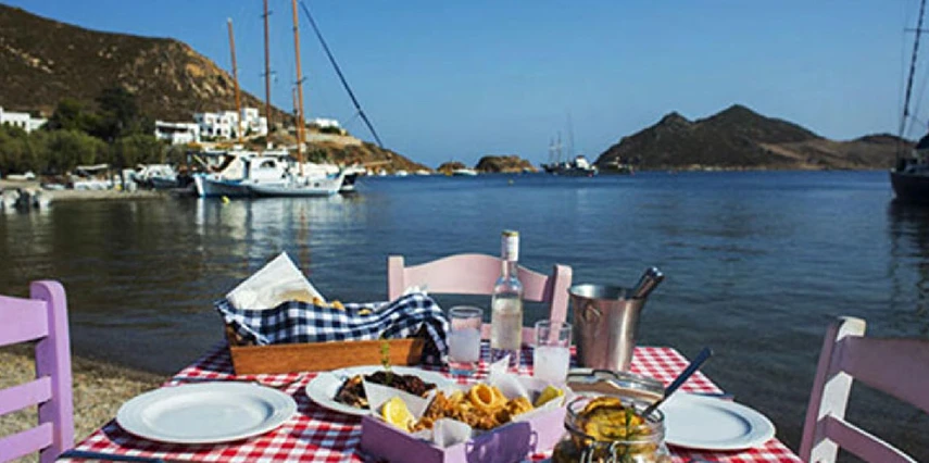 Kuşadası Hareketli Feribot ile Patmos Adası Turu 2 Gece 3 Gün 