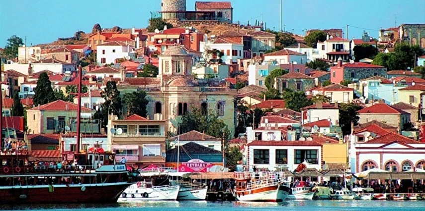 Kuzey Ege Turu / 4 Gece Otel Konaklaması