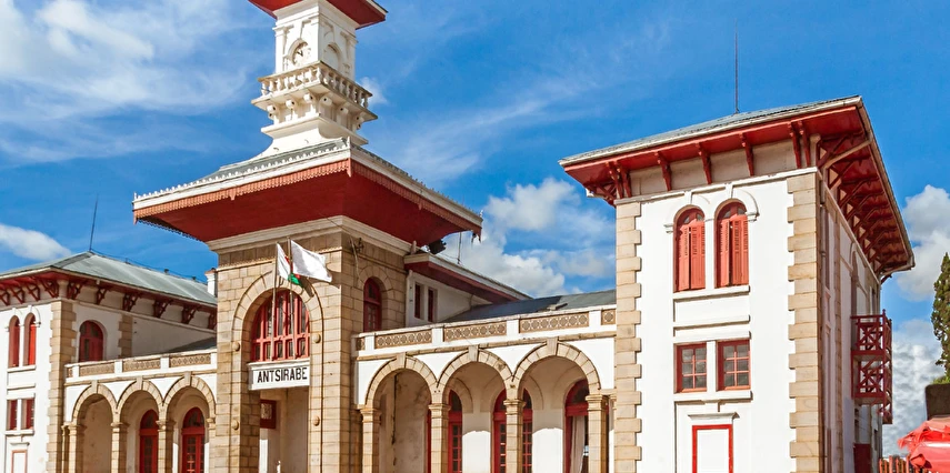 Madagaskar Seyşeller Turu Emirates Havayolları ile 8 Gece 10 Gün (EJ001)