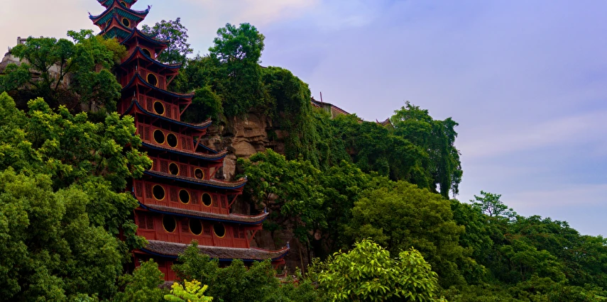 Mavi ve Kırmızı Ejderha Vietnam ve Çin Turu Thy ile 10 Gece 12 Gün SGN-PEK