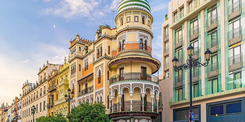Noel Pazarları Endülüs Turu Sevilla & Malaga & Granada Ajet Havayolları ile 4 Gece 5 Gün (Abc-abc)