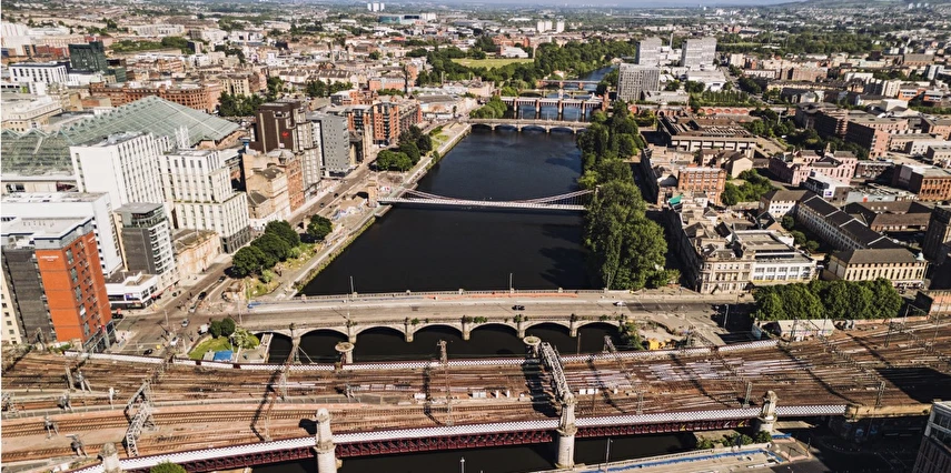 Noel Zamanı Grand Londra Liverpool Turu Türk Havayolları ile 4 Gece 5 Gün STN - STN 