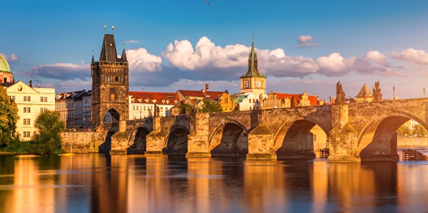 Orta Avrupa Beşlisi Polonya Çekya Avusturya Slovakya Macaristan Turu Thy İle 7 Gece 8 Gün WAW-BUD
