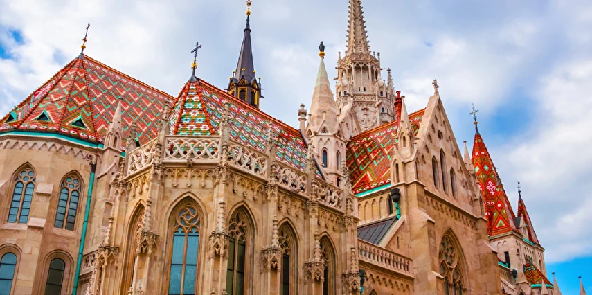 Orta Avrupa Beşlisi Polonya Çekya Avusturya Slovakya Macaristan Turu Thy İle 7 Gece 8 Gün WAW-BUD