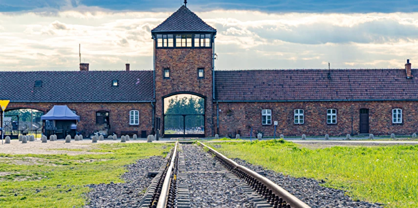 Orta Avrupa Beşlisi Polonya Çekya Avusturya Slovakya Macaristan Turu Thy İle 7 Gece 8 Gün WAW-BUD