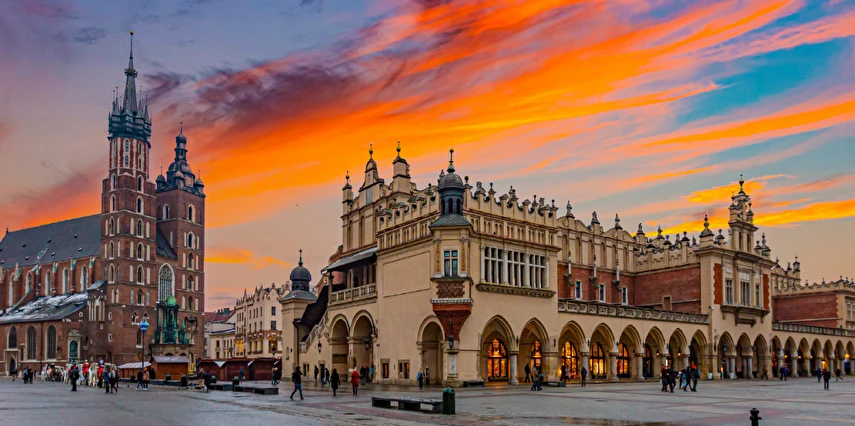 Orta Avrupa Beşlisi Polonya Çekya Avusturya Slovakya Macaristan Turu Thy İle 7 Gece 8 Gün WAW-BUD