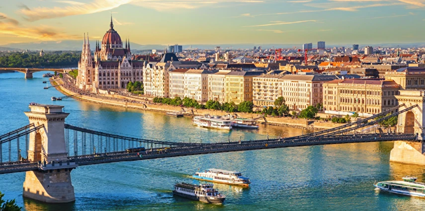 Orta Avrupa Beşlisi Polonya Çekya Avusturya Slovakya Macaristan Turu Thy İle 7 Gece 8 Gün WAW-BUD