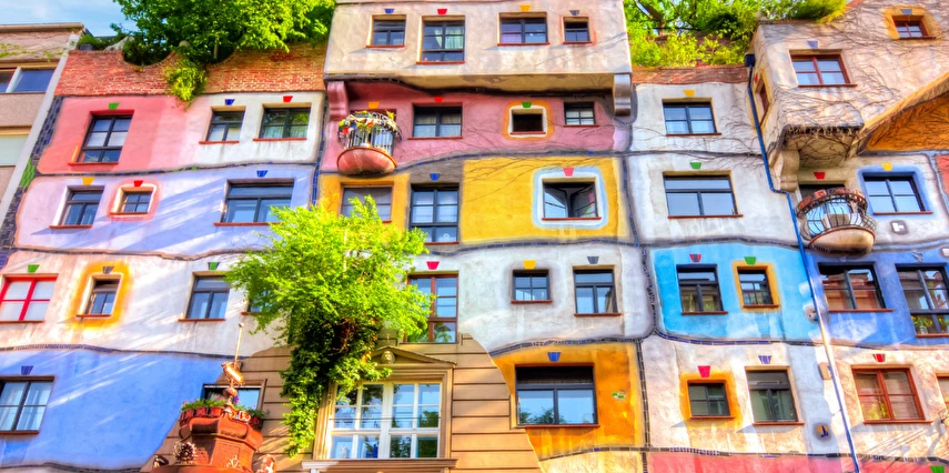 Orta Avrupa Beşlisi Polonya Çekya Avusturya Slovakya Macaristan Turu Thy İle 7 Gece 8 Gün WAW-BUD