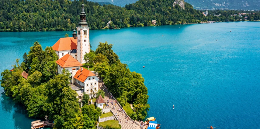 Orta Avrupa'dan Adriyatik'e Avusturya Slovenya Hırvatistan Macaristan Turu Ajet ile 7 Gece 8 Gün VIE-BUD