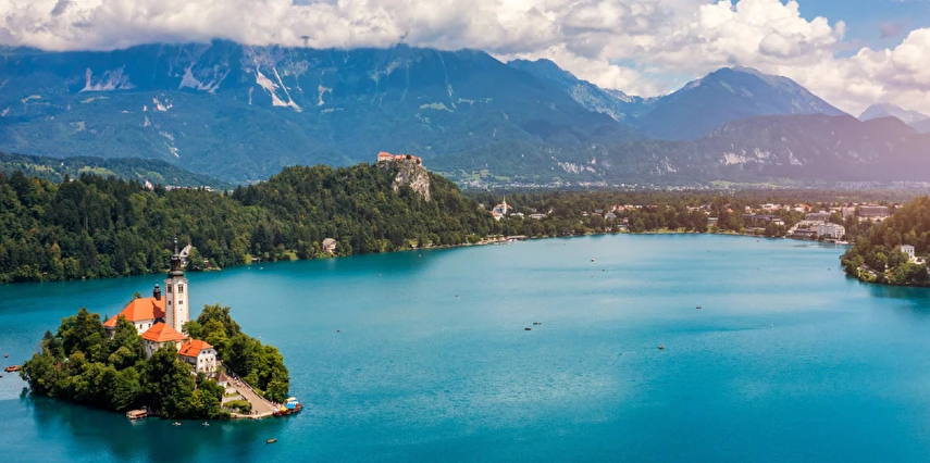 Orta Avrupa'dan Adriyatik'e Macaristan Hırvatistan Slovenya Avusturya Turu Ajet ile 7 Gece 8 Gün BUD-VIE